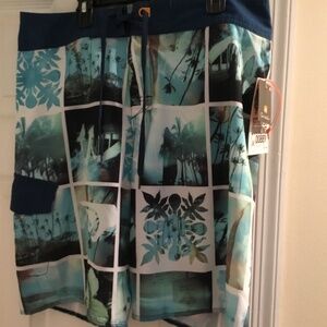 Quicksilver board shorts NWT